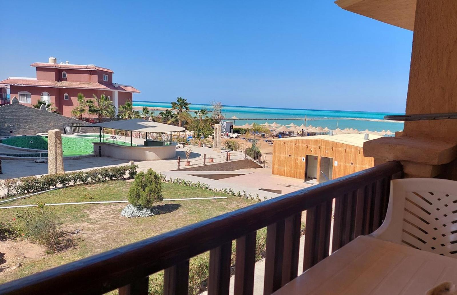 Comfort Zone At Turtles Beach Resort Hurghada Exterior photo